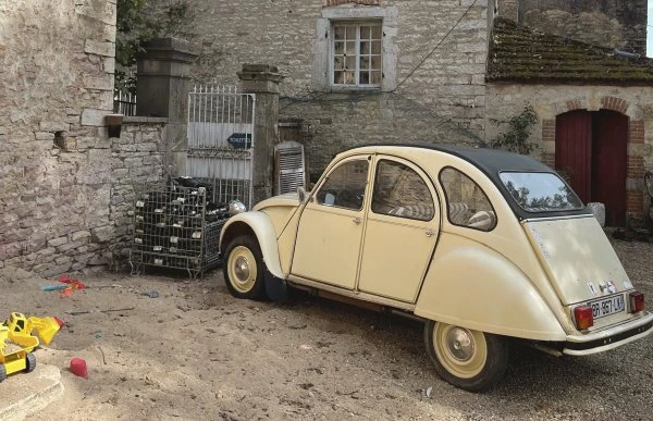 Domaine de Suremain - Citroën 2CV